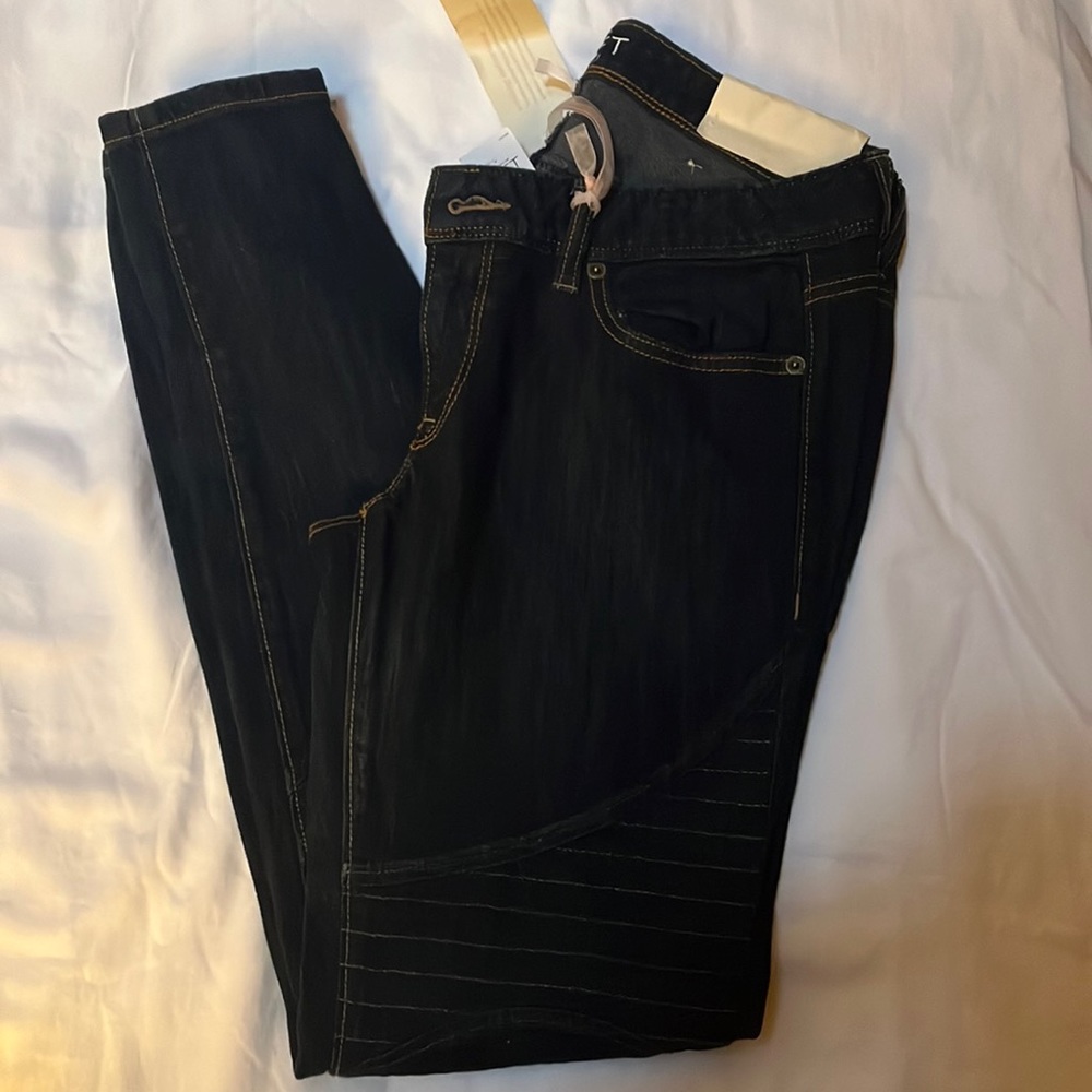 Brand new loft modern skinny jeans